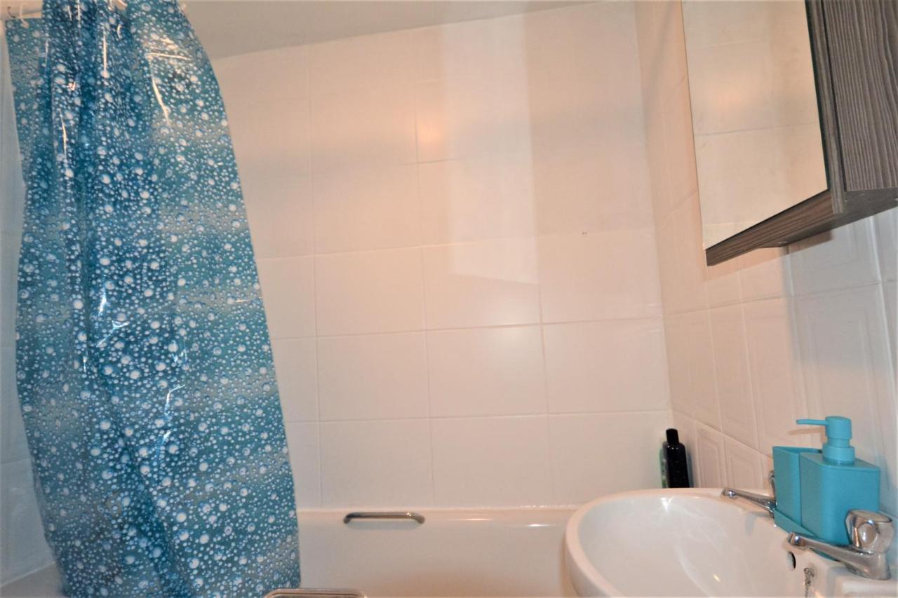 London Zone 2 Lovely 4 Bedroom Apartment - 3 Trowbridge Road Esterno foto