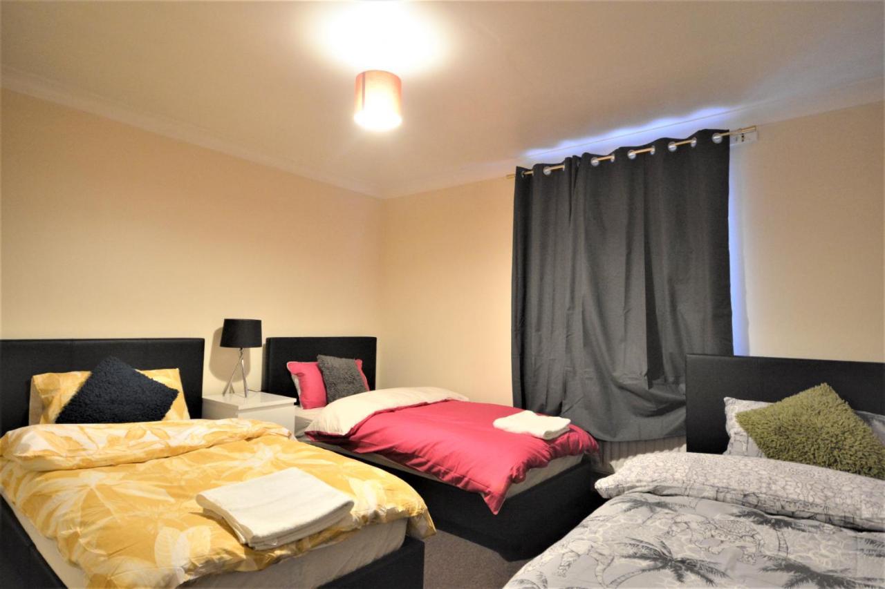 London Zone 2 Lovely 4 Bedroom Apartment - 3 Trowbridge Road Esterno foto