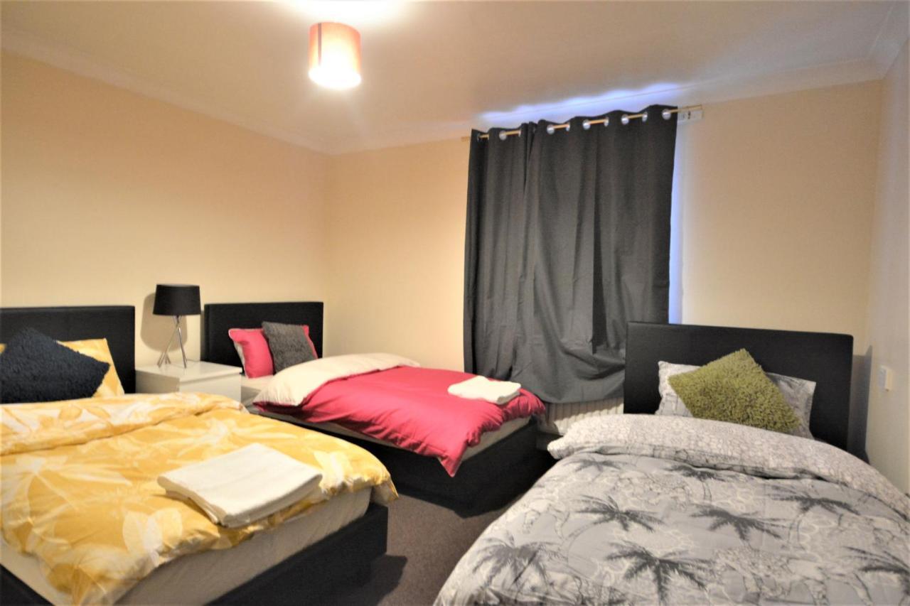 London Zone 2 Lovely 4 Bedroom Apartment - 3 Trowbridge Road Esterno foto
