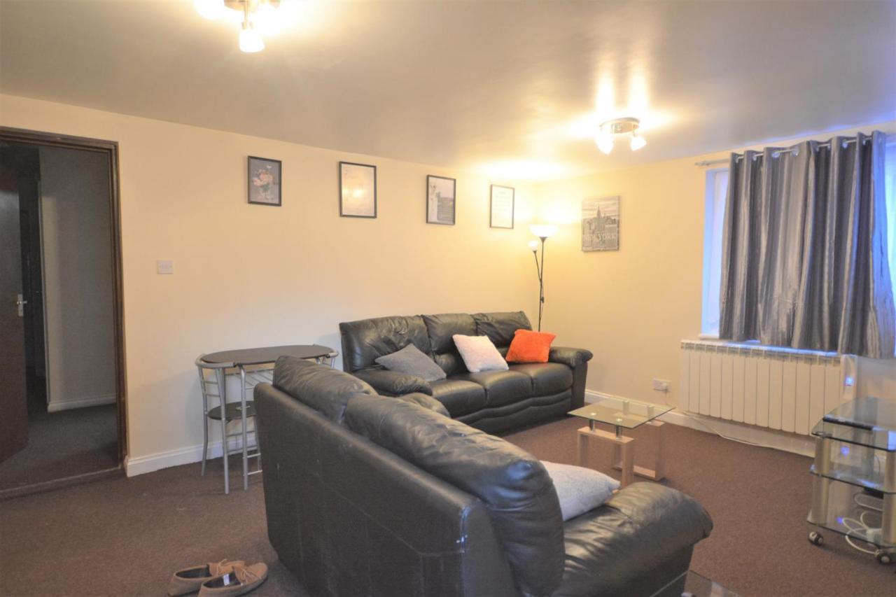 London Zone 2 Lovely 4 Bedroom Apartment - 3 Trowbridge Road Esterno foto